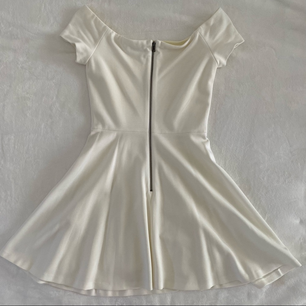 Alice & Olivia white mini dress - Picture 13 of 14